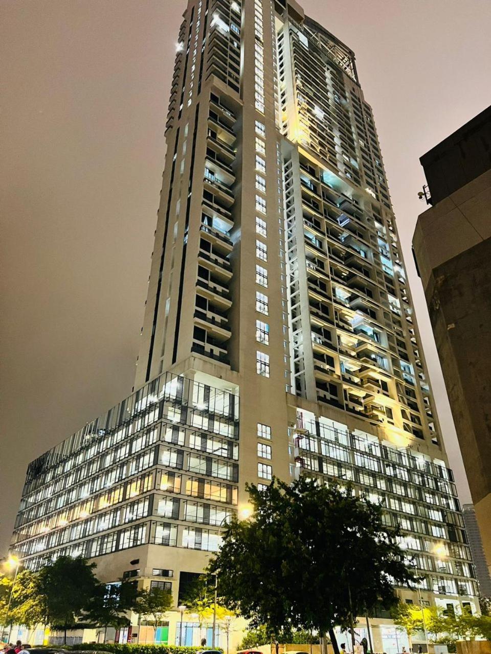 The Luxe Colony Skypool By Tasu Home Kuala Lumpur Exterior foto